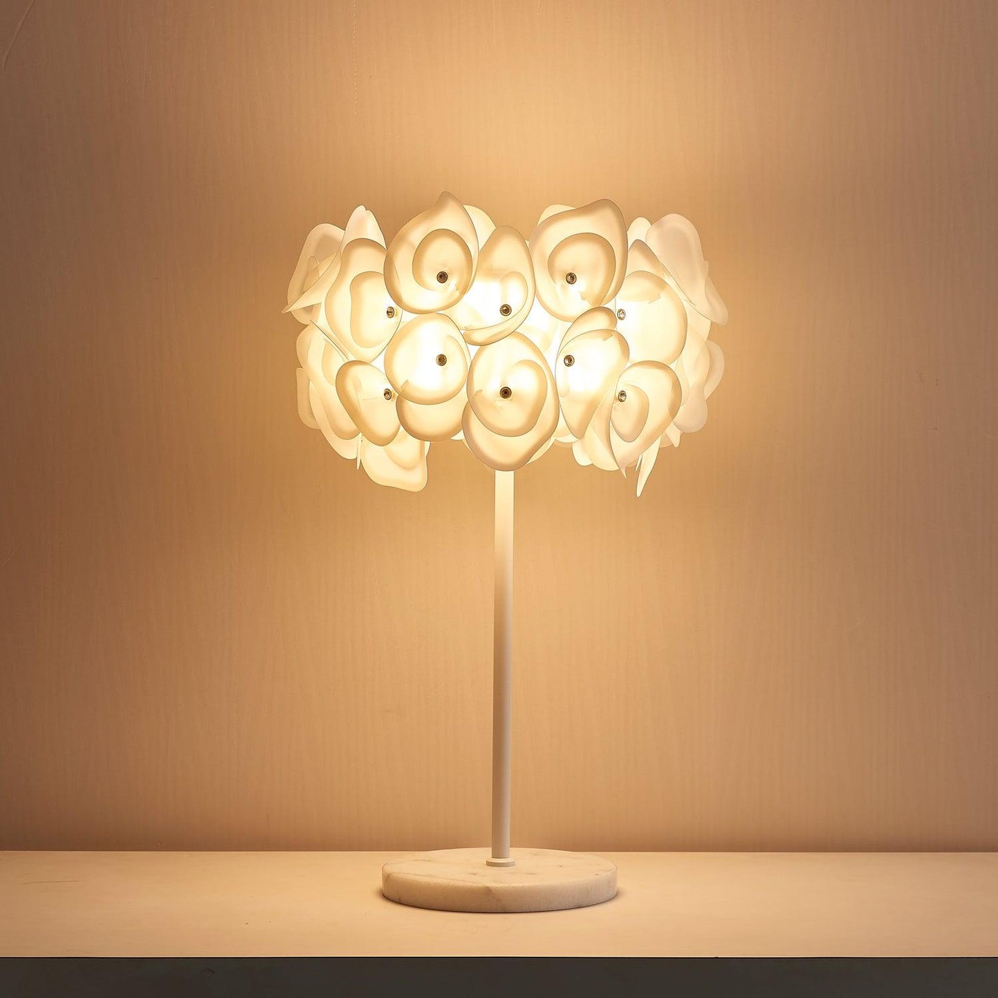 White Hydrangea Table Lamp