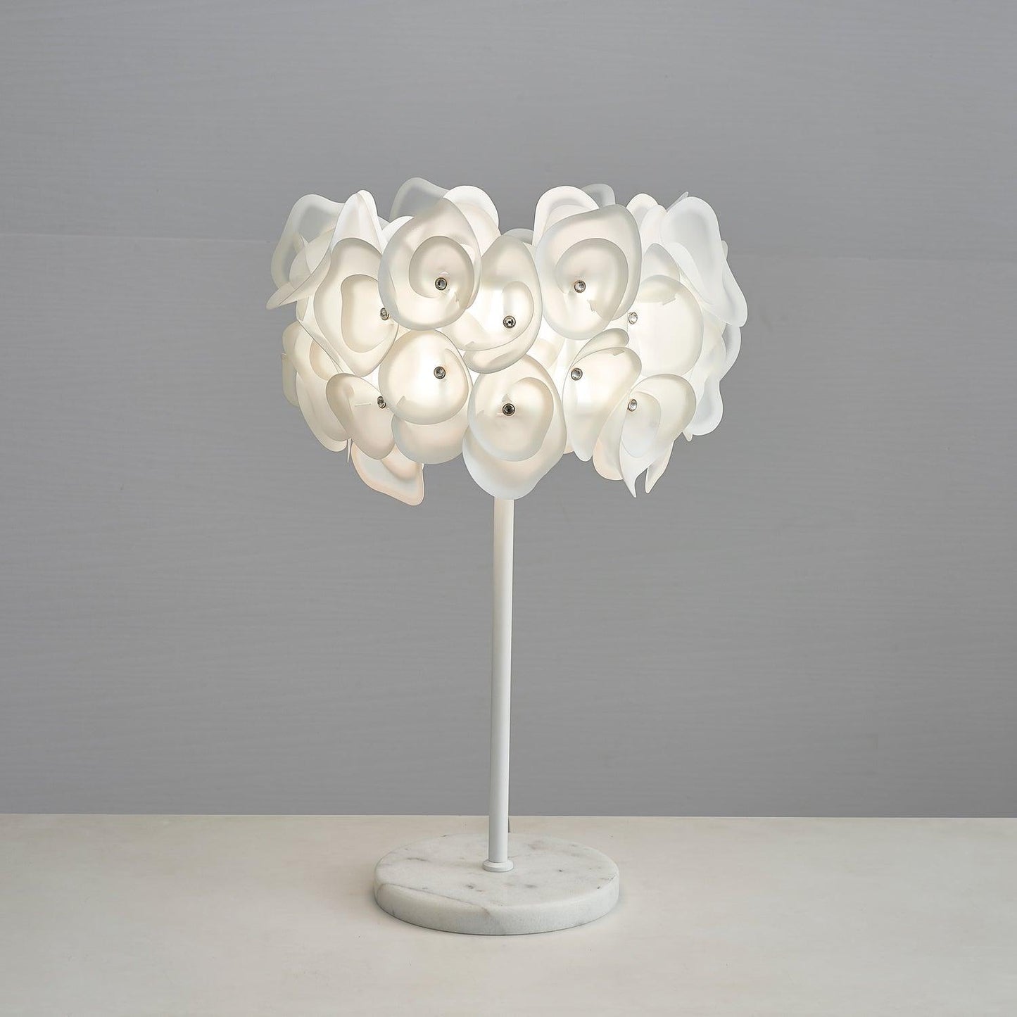 White Hydrangea Table Lamp