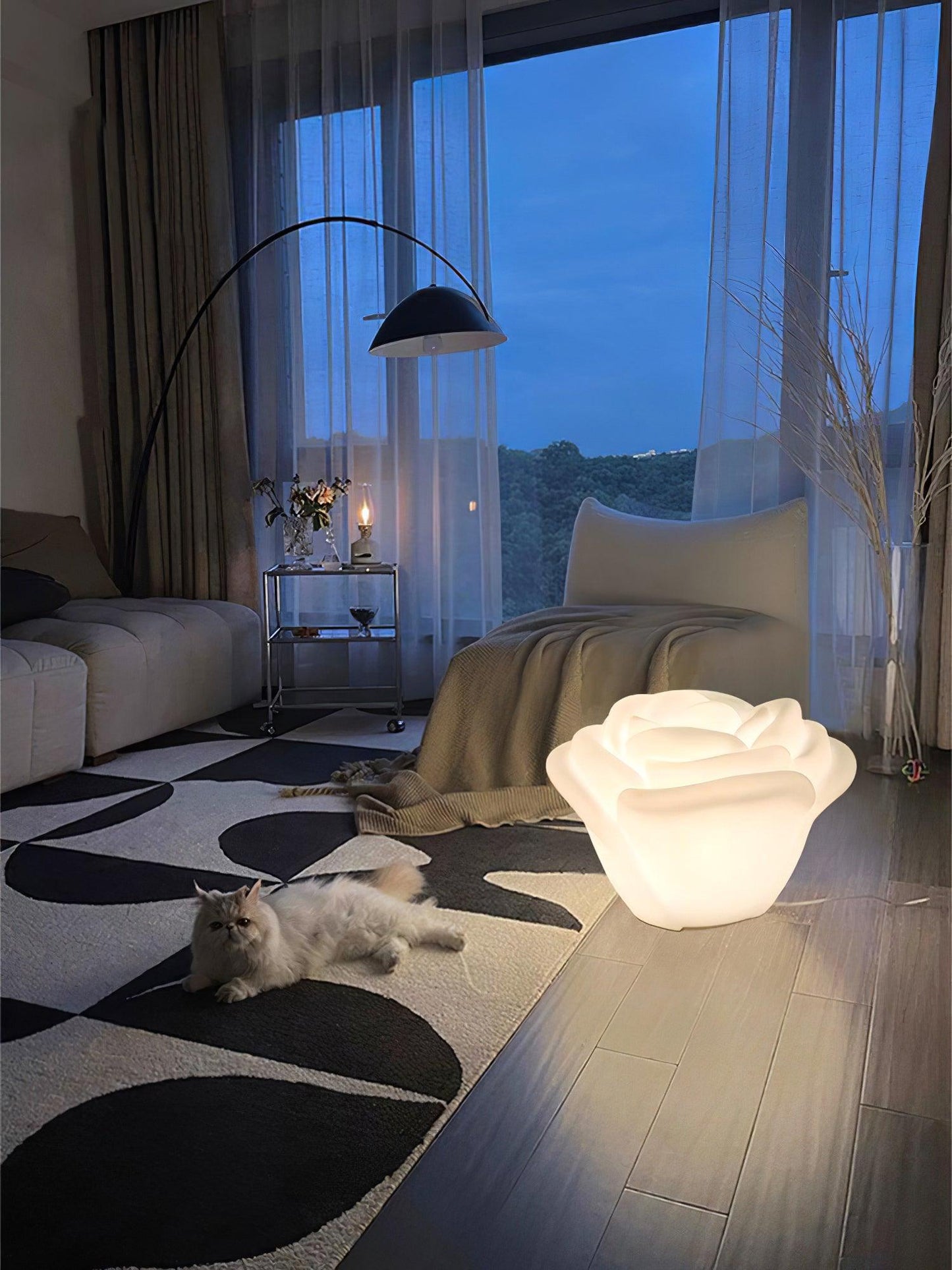 White Rose Shaped LED Table Lamp