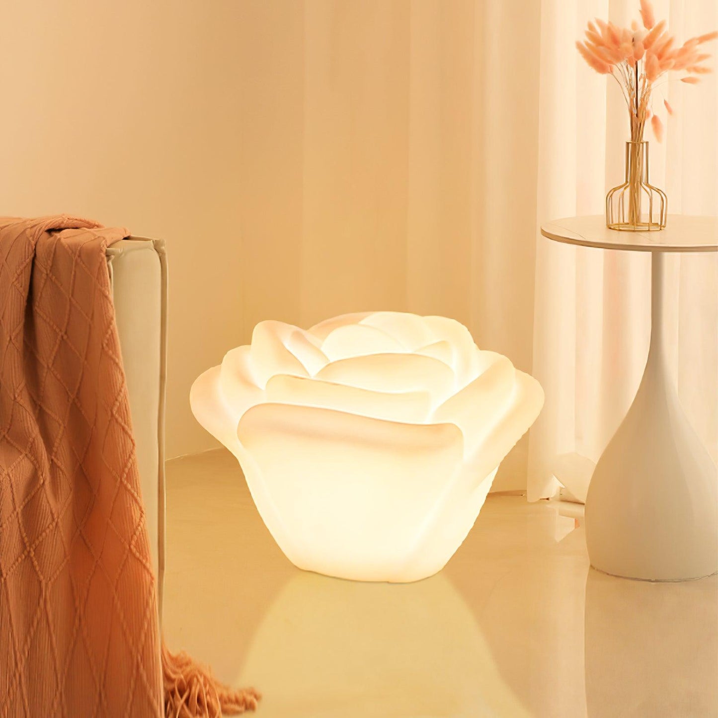 White Rose Shaped LED Table Lamp