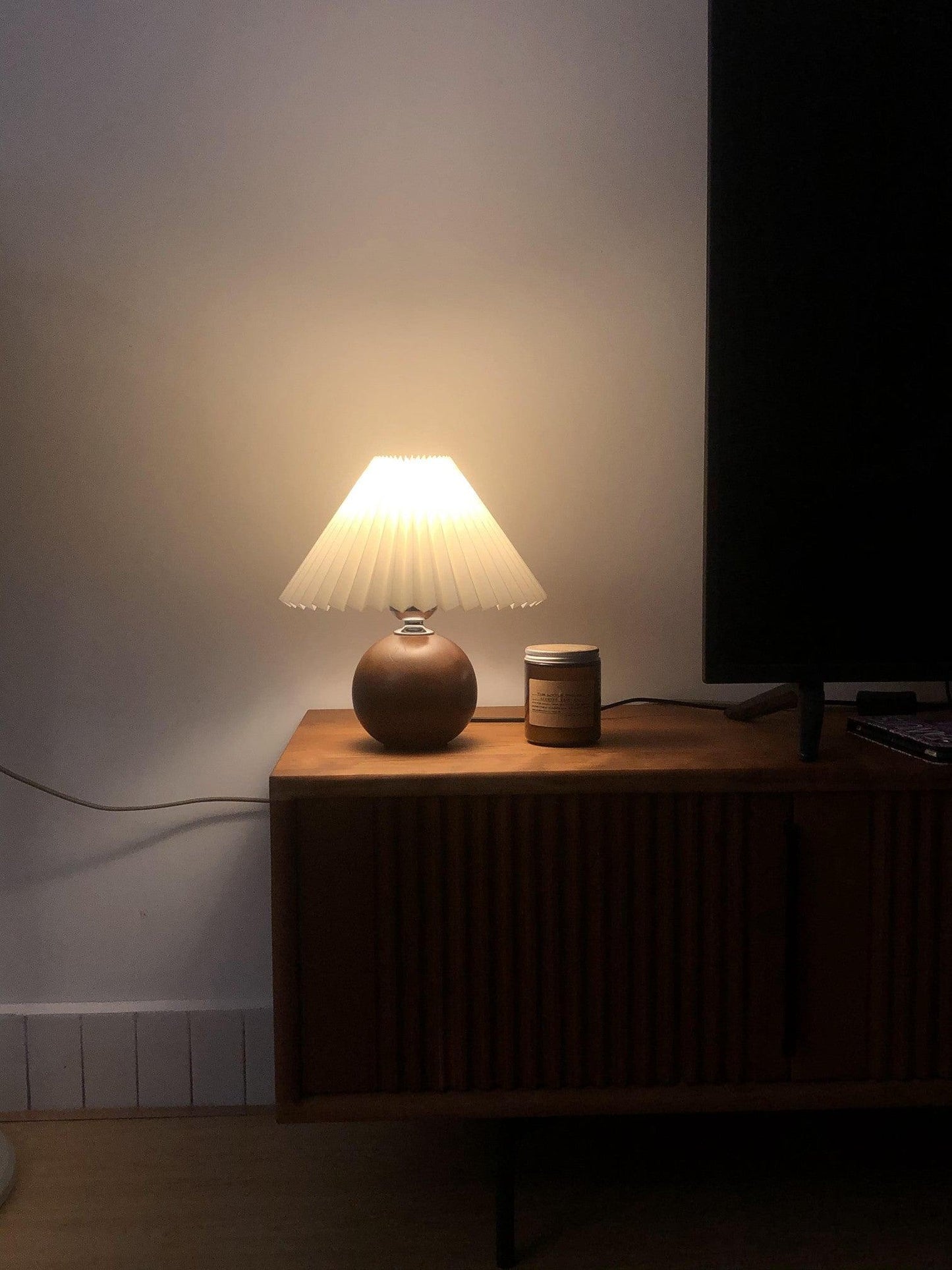 Wooden Pleated Table Lamp