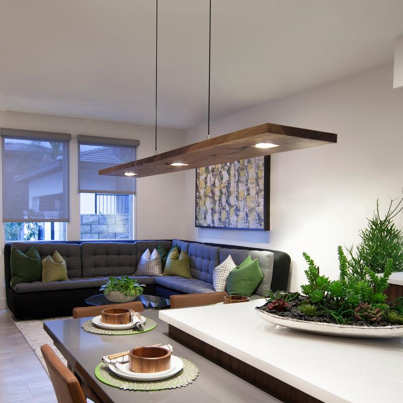 Vix Linear Pendant Light