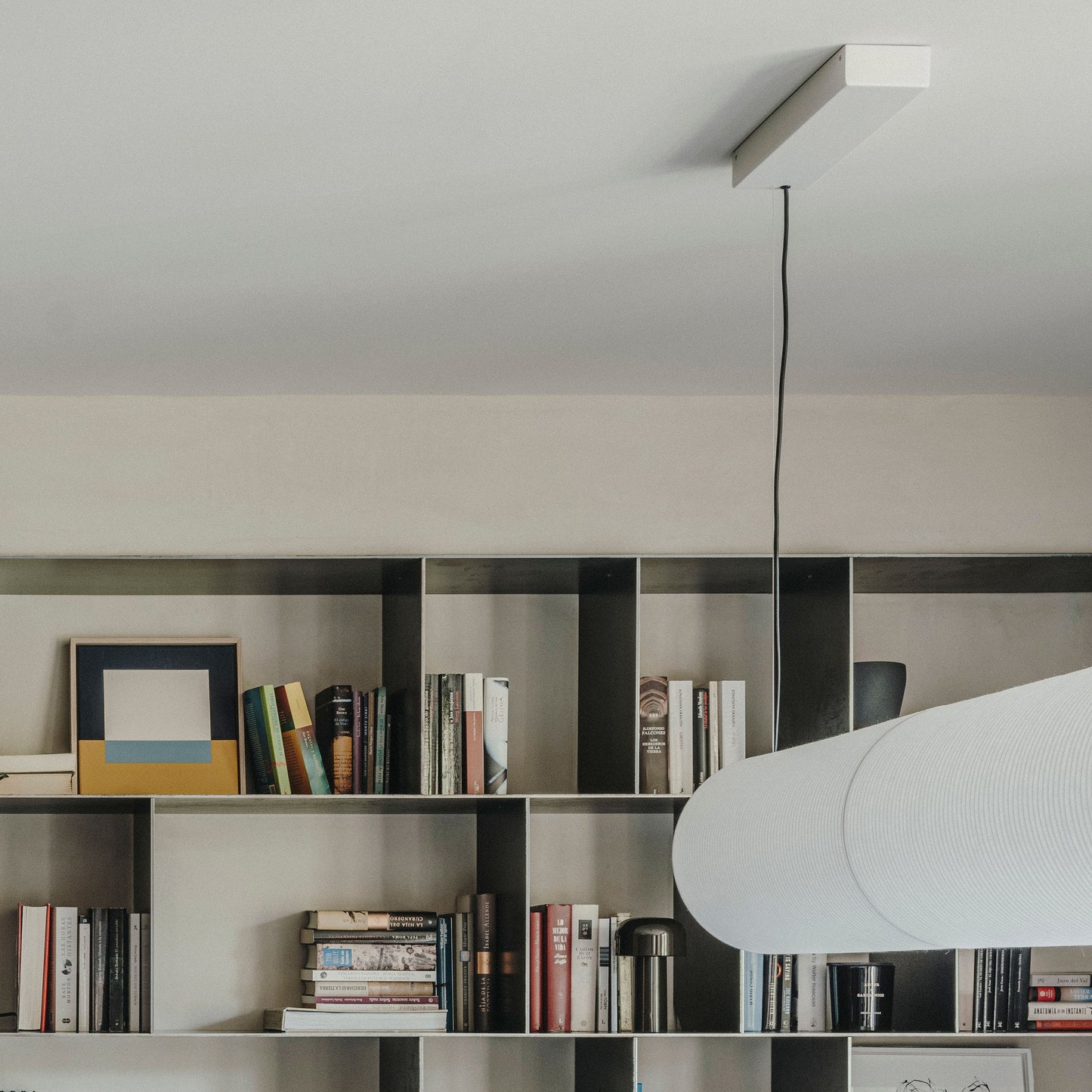 Teki¨° Horizontal Linear Suspension Light