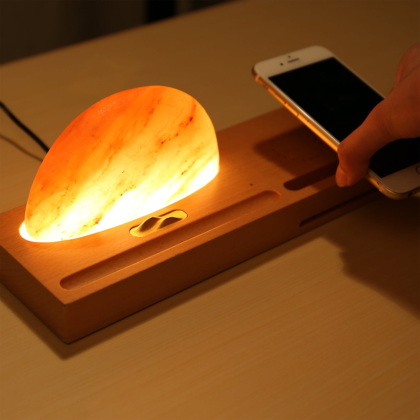 Himalayan Salt Lamp Wireless Charger