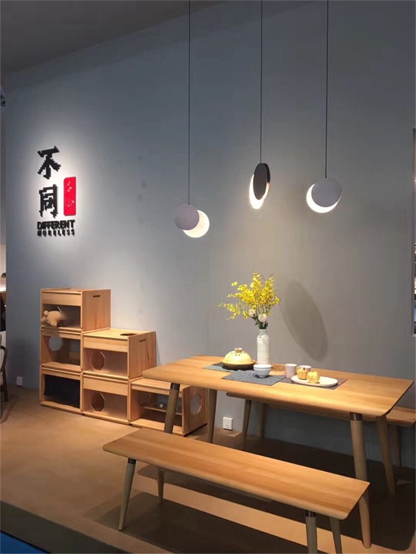 Luna Modern Pendant Light 