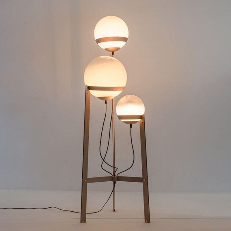 SHAY Floor Lamp