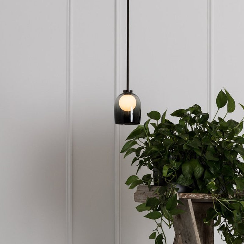 AMIRA Pendant Light